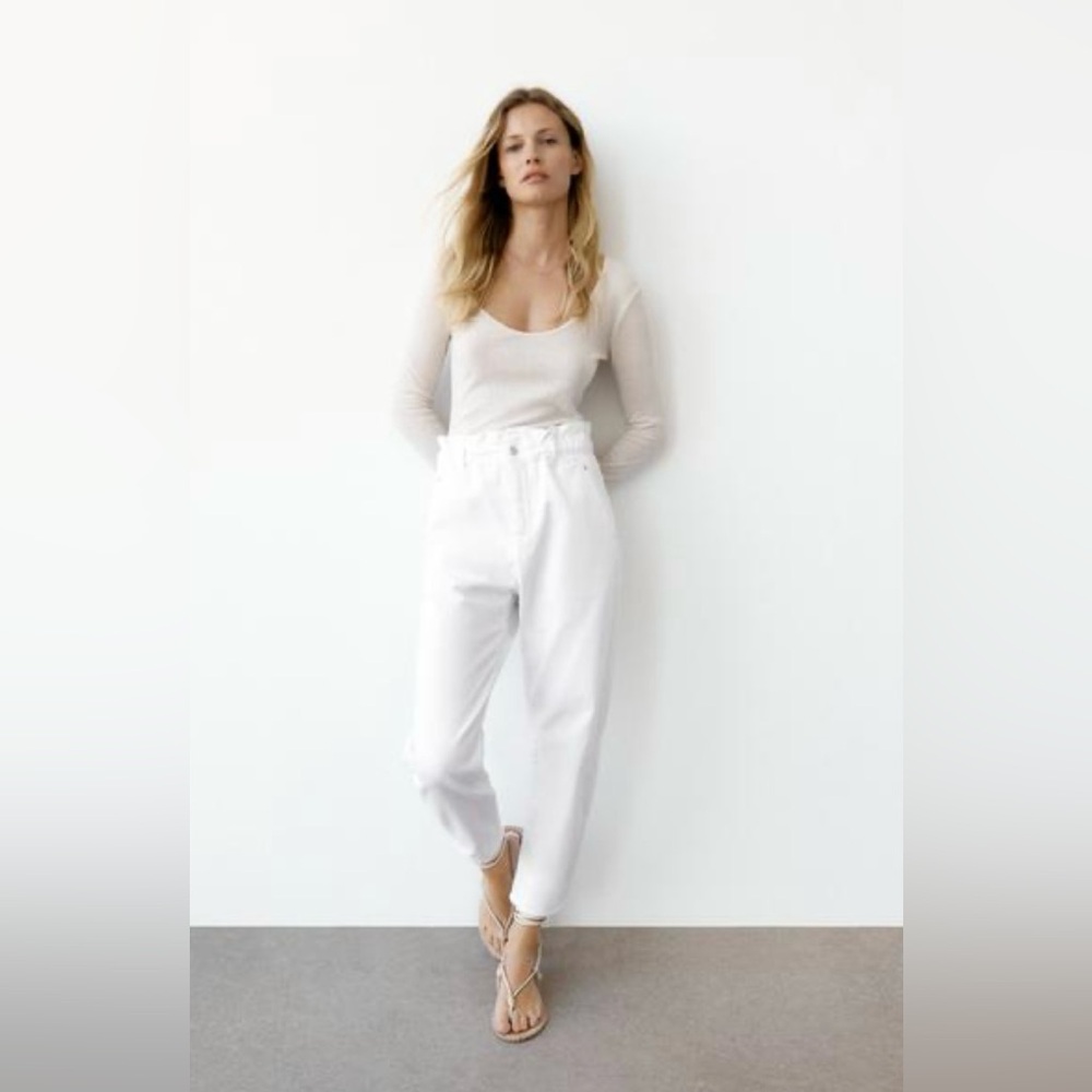 ZARA: Baggy Paperbag Jeans - White - Size 12